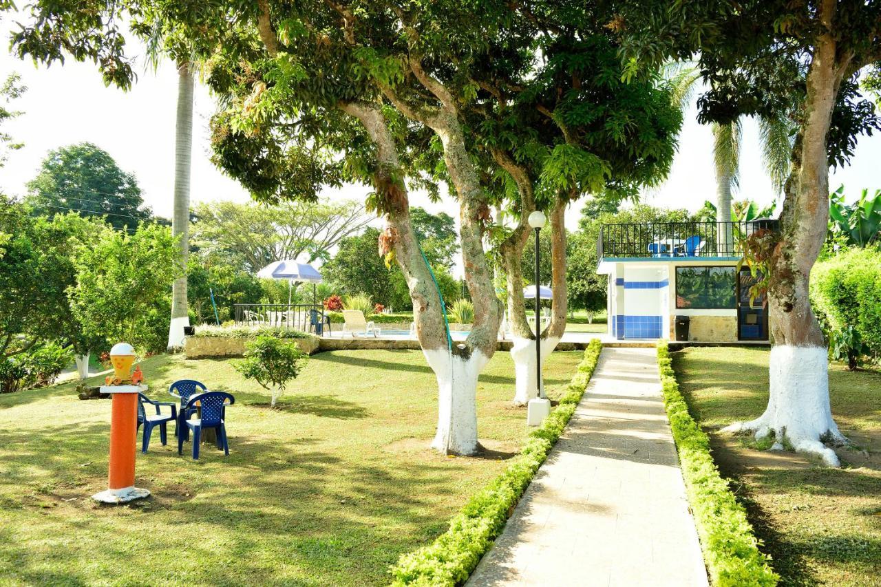 San Fernando Hotel